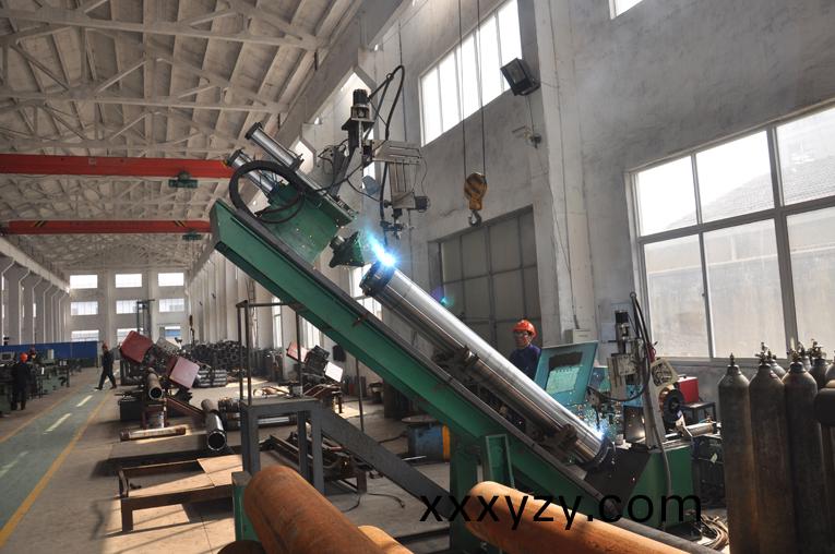 新(xin)型(xing)自(zi)動銲接